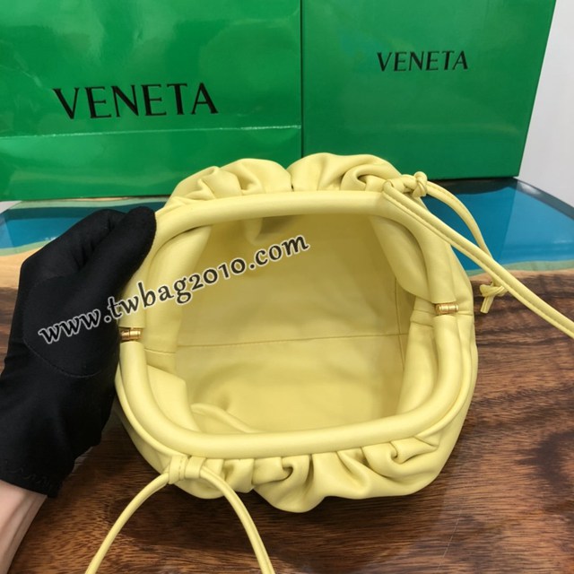Bottega veneta高端女包 98057 寶緹嘉The pouch雲朵包 BV經典款小號編織女包  gxz1375
